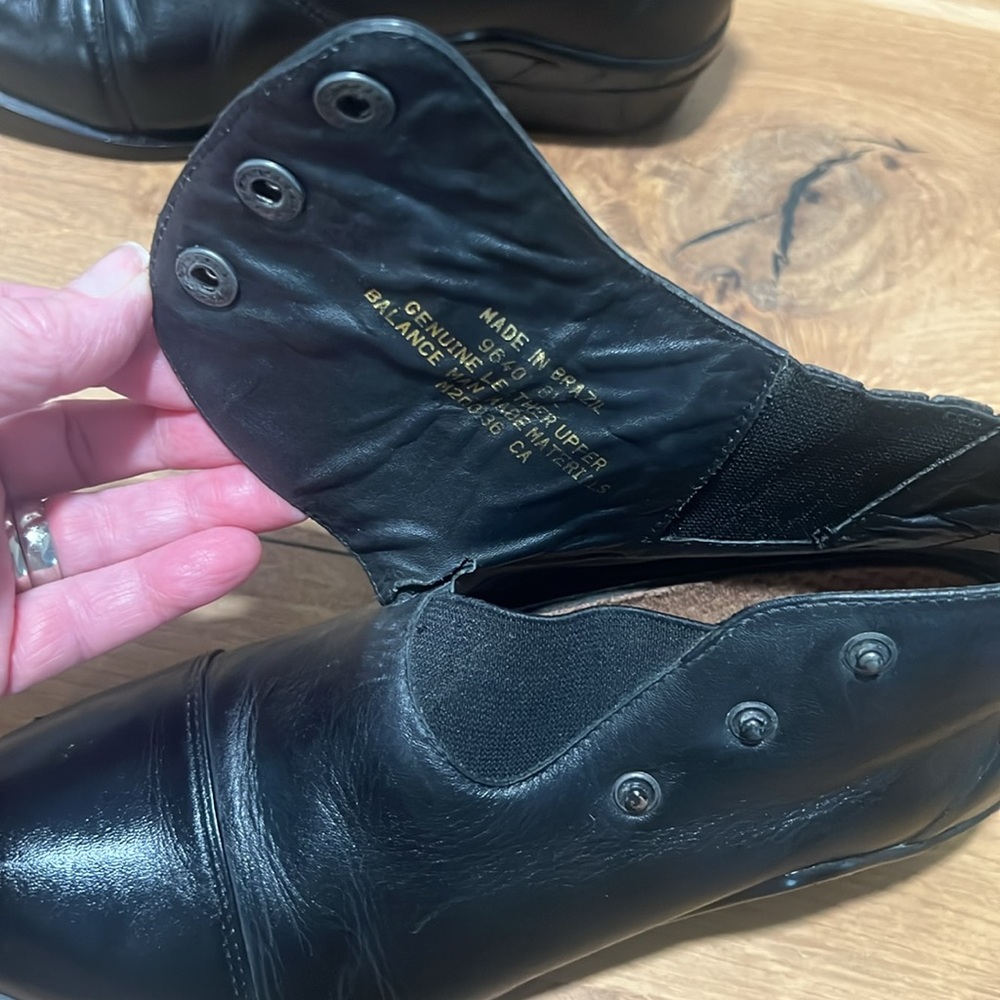 SOLD - Ariat Spat III Black Leather Ankle Boots Snap Closure Size 8.5 - Picture 6 of 12